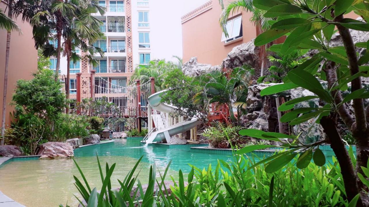 Atlantis Condo Resort By Somphong Jomtien Beach Eksteriør billede
