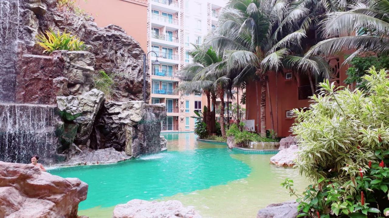Atlantis Condo Resort By Somphong Jomtien Beach Eksteriør billede