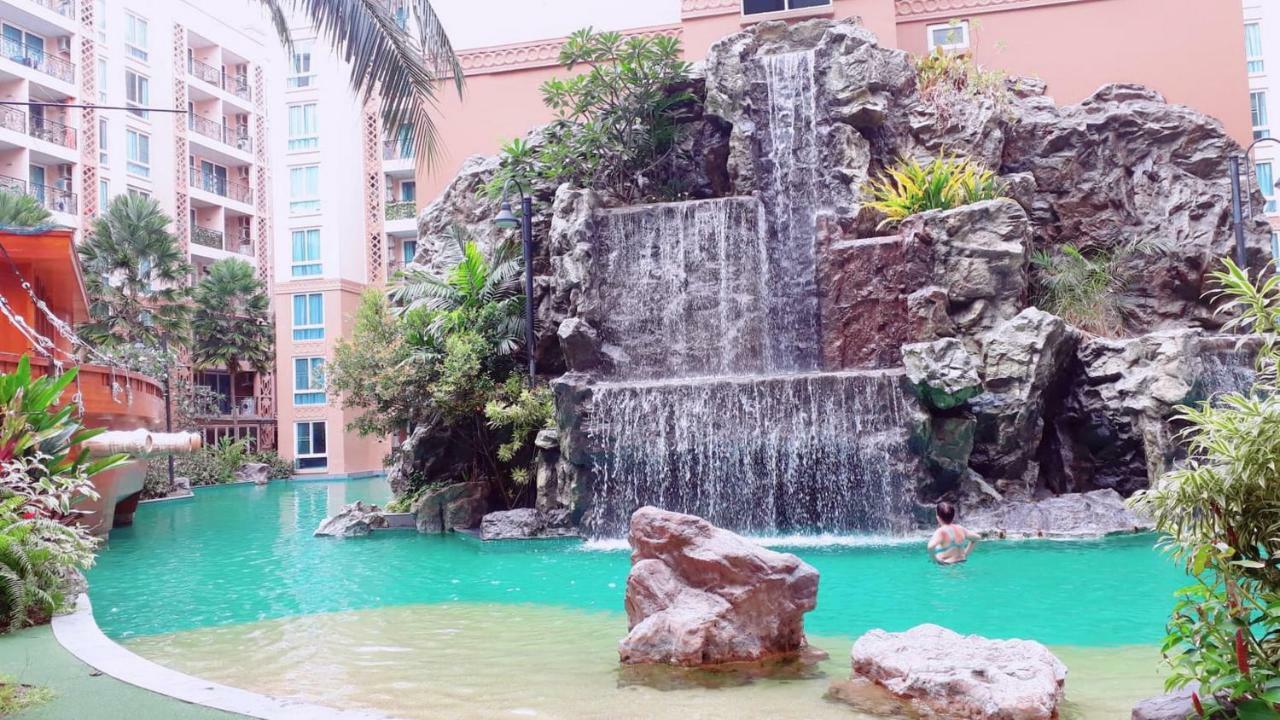 Atlantis Condo Resort By Somphong Jomtien Beach Eksteriør billede