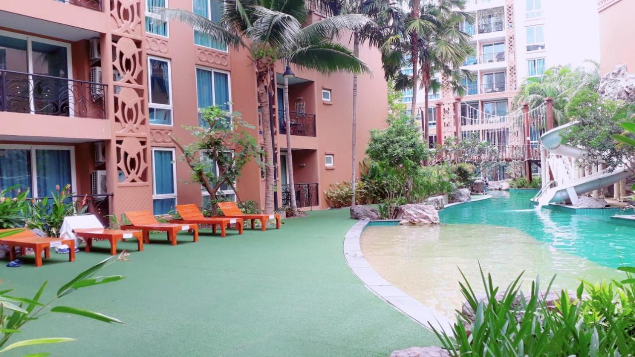 Atlantis Condo Resort By Somphong Jomtien Beach Eksteriør billede